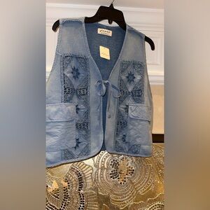Free People Blue Crochet Vest with Pockets💎